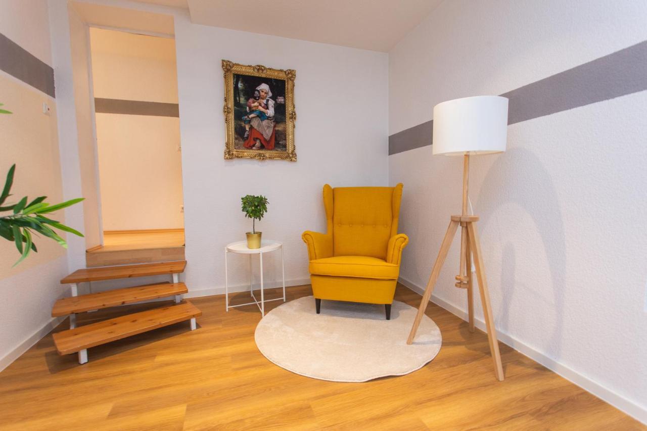 Fullhouse - Halle - Ku15 Apartments Экстерьер фото